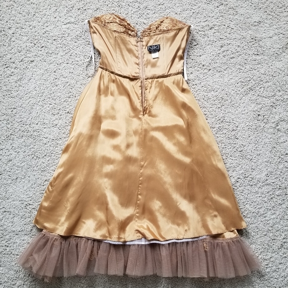 Bronze/Gold Lace Overlay Strapless Formal Gown - Picture 15 of 15